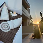 Sea View For Rent - Gyalia House No 3 *