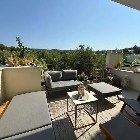 Sea View For Rent - Gyalia House No 3 Nikiti (Sithonia)