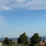 Villa Sea View For Rent - Gyalia House No 3 *